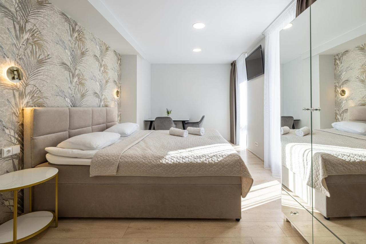 Dharma Stay Apartamentai Su Terasa Ir Vaizdu I Miesta Telšiai Exteriér fotografie