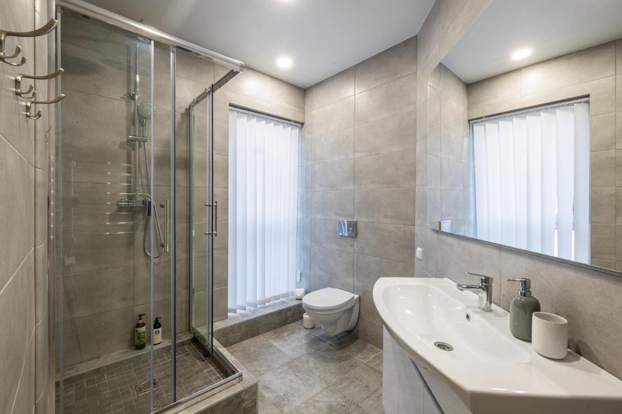 Dharma Stay Apartamentai Su Terasa Ir Vaizdu I Miesta Telšiai Exteriér fotografie