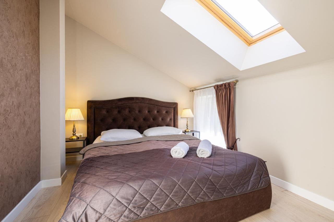 Dharma Stay Apartamentai Su Terasa Ir Vaizdu I Miesta Telšiai Exteriér fotografie