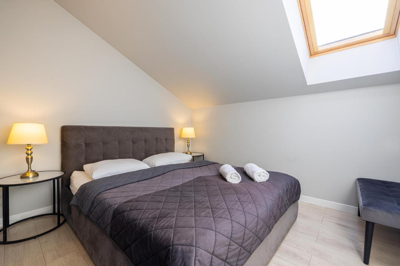 Dharma Stay Apartamentai Su Terasa Ir Vaizdu I Miesta Telšiai Exteriér fotografie