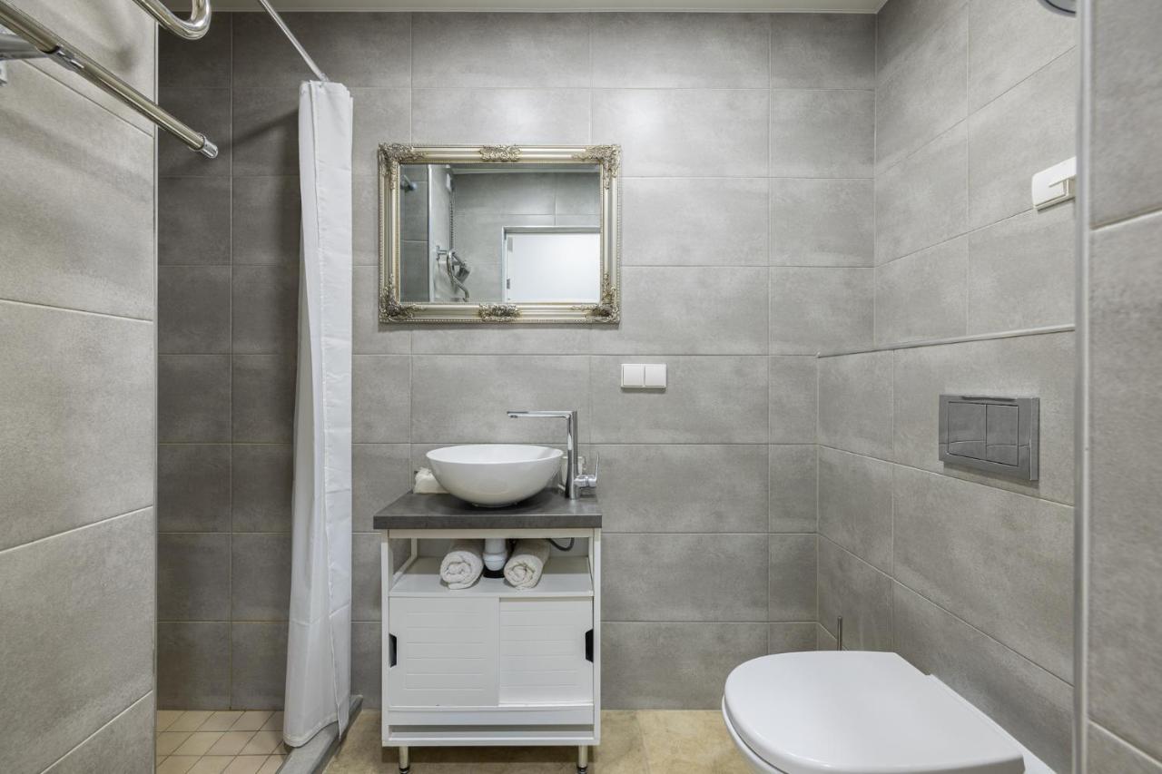 Dharma Stay Apartamentai Su Terasa Ir Vaizdu I Miesta Telšiai Exteriér fotografie